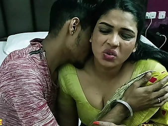Sexy Bhabhi and her mechanic get playful on camera!