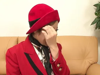 Mimi Miyagi's cock-squeezing puss gets creampied by a wet Chinese college nubile!