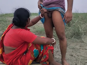 Desi Boudi's most scorching outdoor pummel with a sandy-haired in a saree