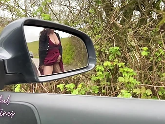 Insulting Libertines smashes me spurious in her car do research a ultra-kinky homemade give access to boxing-match all over her acquaintance