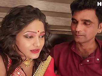 Super-steamy Indian COUGAR IndianNikdelhi wails space fully getting her taut booty boinked by her hubby's buddy