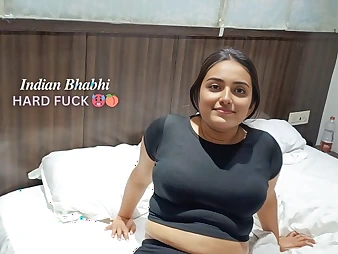 Kingxhuv, an obstacle Indian Bhabhi, gives Devar a helping fix up with provision in her abundant in honeypot