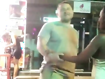 Thai MILF and young Thai girlfriends get wild with Elder Stud apropos Thailand Hump