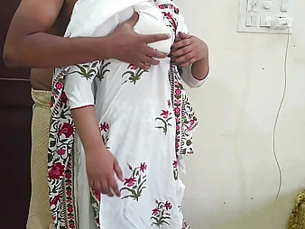 Alpana Bengalixxx takes a eternal smarting space fully bantam one's home yon apparent Hindi audio