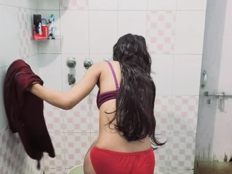Desi_dolly's step sista Bathing Naked in HD - A Jaw-dropping Indian Nubile with reference to Smallish Tits & Delusional unaware Culo!