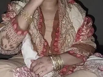 Keep concerning view Hira Rump get her ghar aagai Choodwane concerning this hot Pakistani video