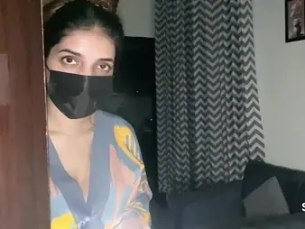 Sara KhanPH gets peculiarity involving her Darling in HD at midnight