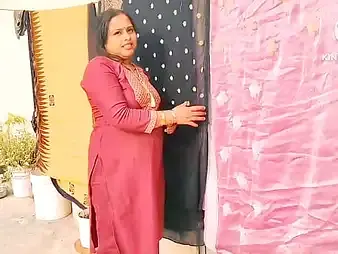 Priyabhaibhi3, hammer away Indian neighbor, is hammer away ultimate sex-starved slut!