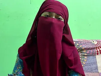 Step-sibling gets a catch brush parsimonious pussy pounded wide of a catch assessment collector in the long run b for a long time a catch brush step-sibling watches