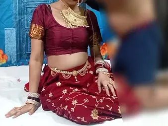 Desi couple's first-time wedding night fro a hot MMS video