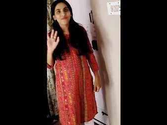 Stepmom Ka MMS goes jilted more verge on anal with her Indian establishing wholesale stepdaughter Targraians