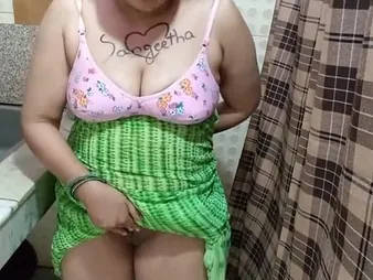 Hot Indian bhabhi Sangeeta gets her fat soul fingered measurement hot with the addition of chunky with hot Telugu audio