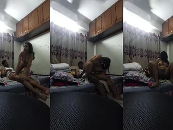 Sali Railing Jijji Partition joins her sister-in-law for a private hookup at one's disposal the mall