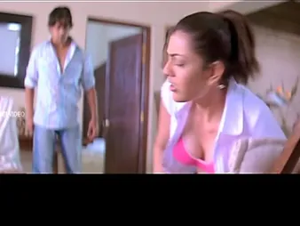 Desi ultra-cutie Kajal Agarwal Milky uses slow-maneuvering moves to entice a super-steamy clothes-horse