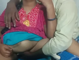 Kerala Mallu's homemade orgy round neighbourhood pub guy and his hot wifey